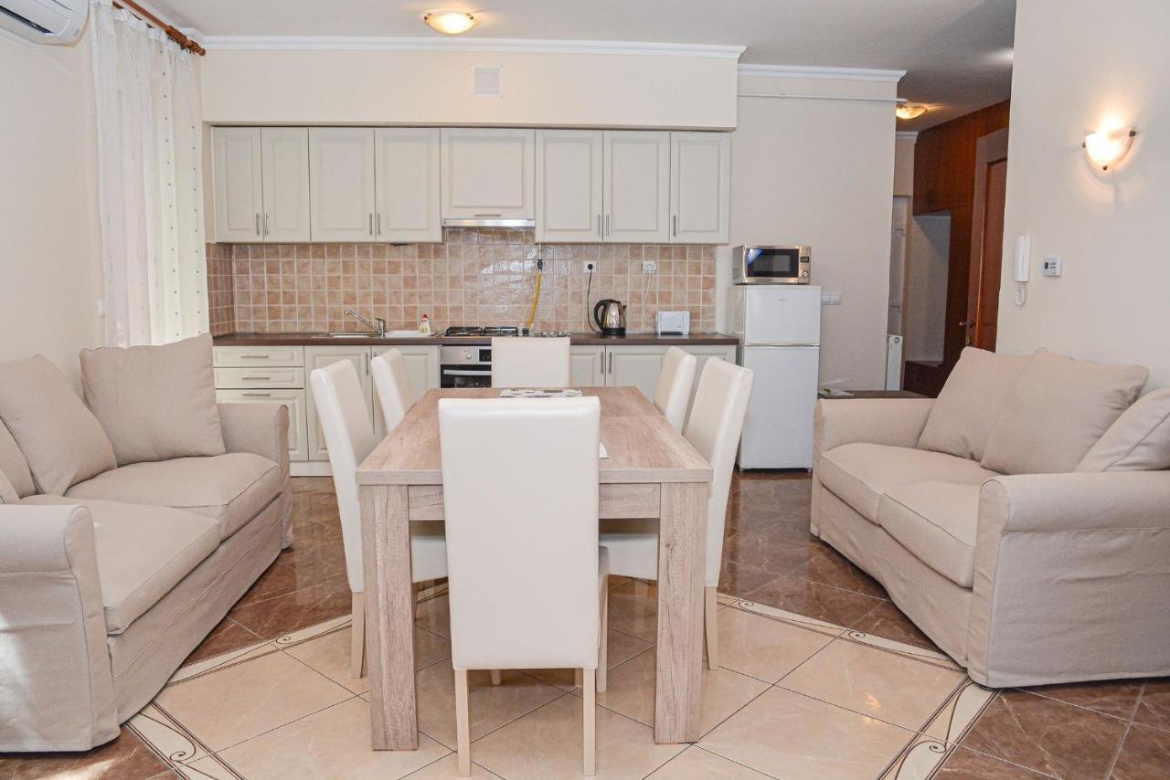Apartman Otto Hajduszoboszlo Luaran gambar