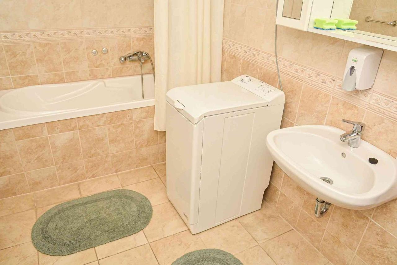 Apartman Otto Hajduszoboszlo Luaran gambar