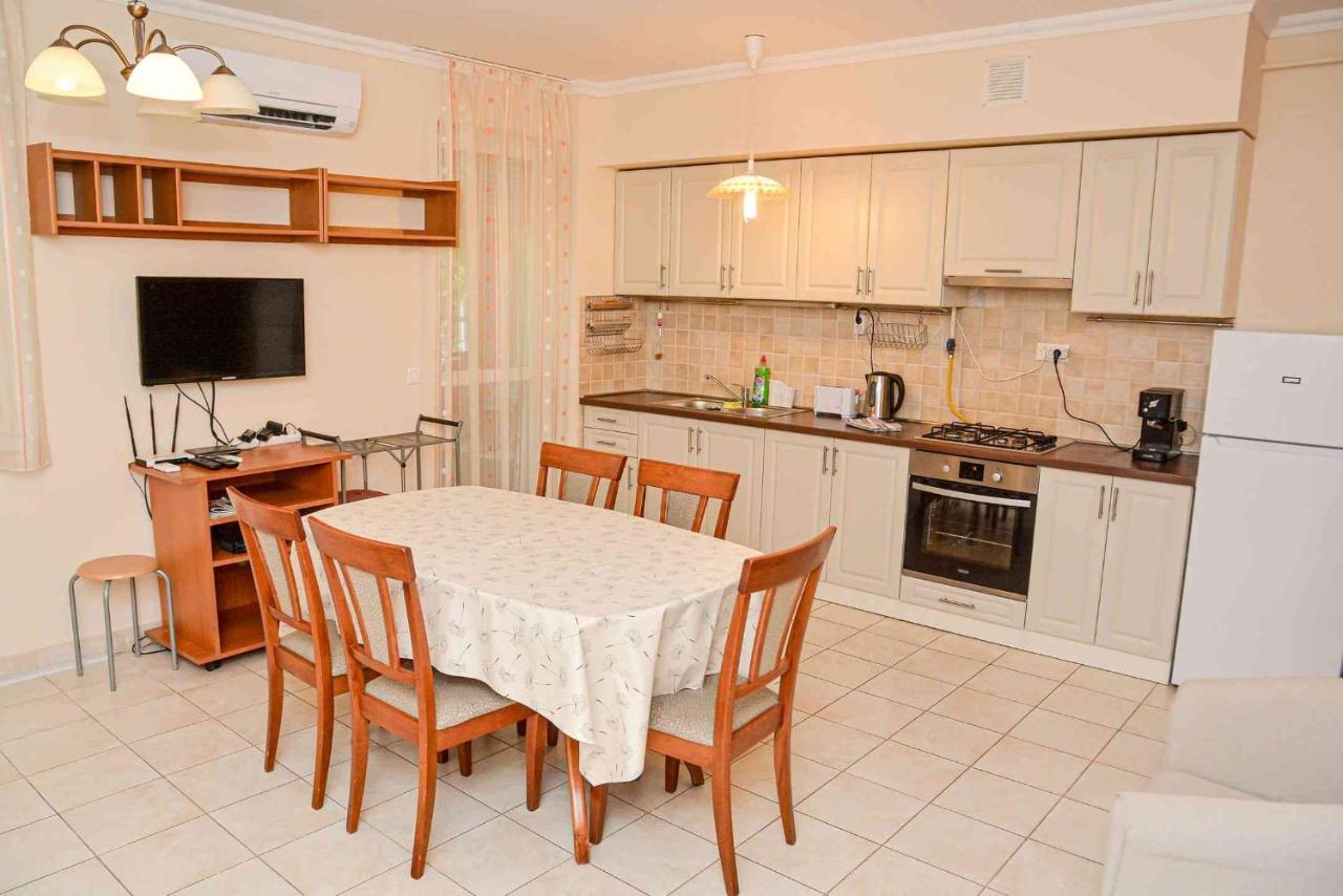 Apartman Otto Hajduszoboszlo Luaran gambar
