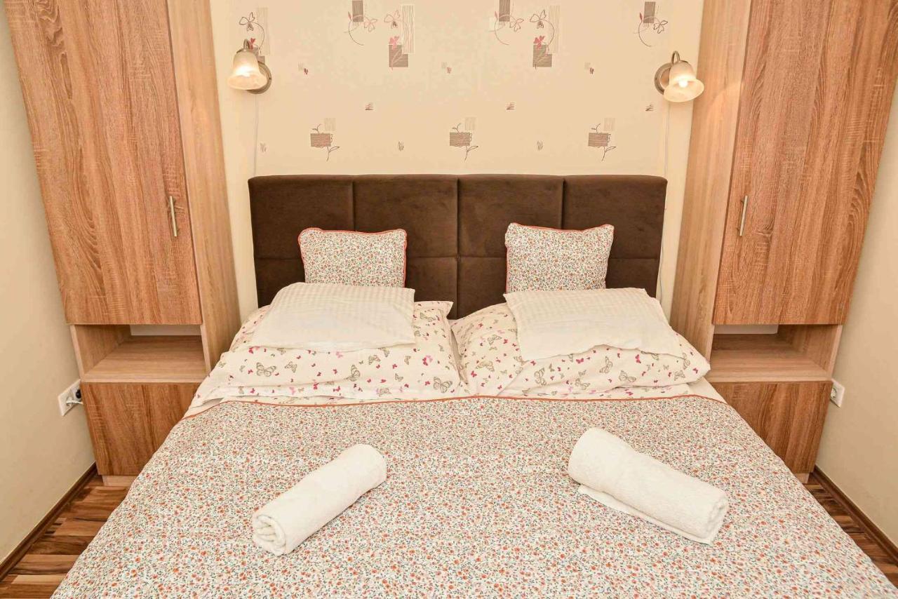 Apartman Otto Hajduszoboszlo Luaran gambar