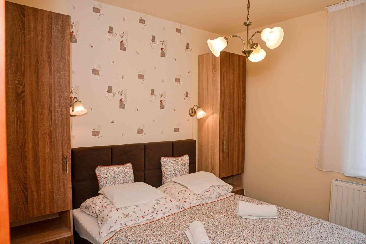 Apartman Otto Hajduszoboszlo Luaran gambar