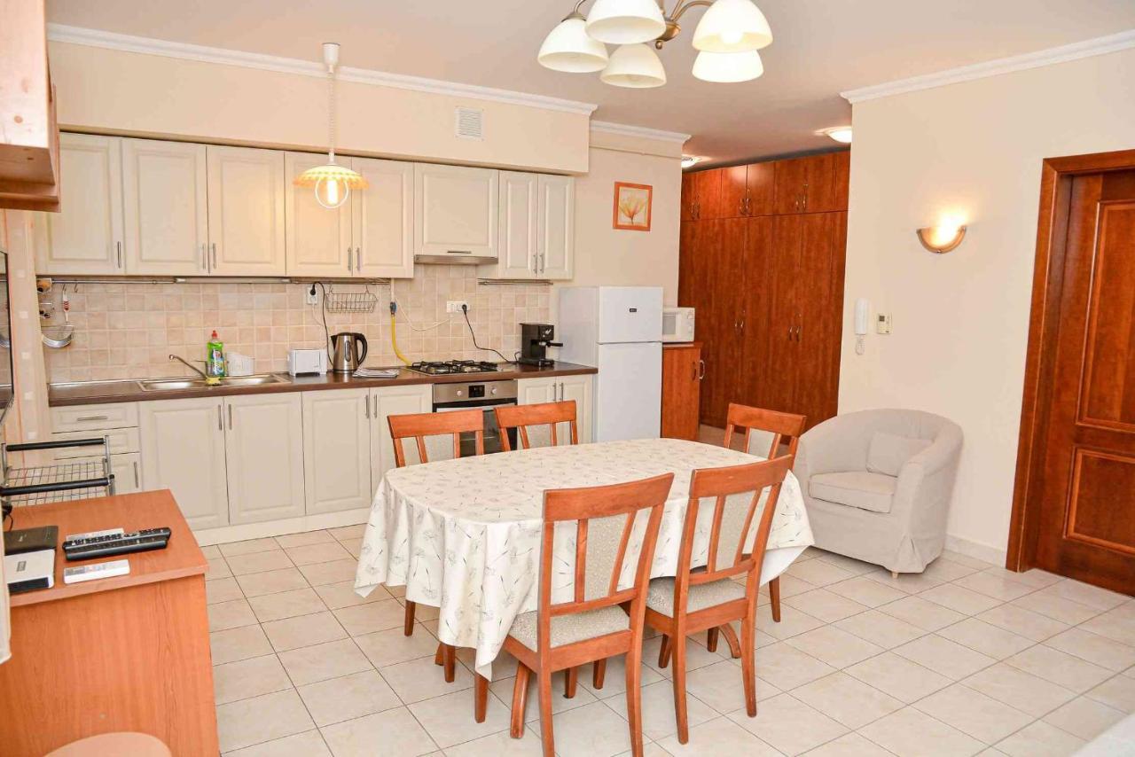 Apartman Otto Hajduszoboszlo Luaran gambar